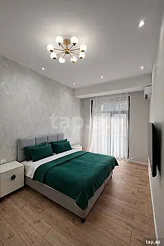 Kirayə verilir 2 otaqlı yeni tikili 72 m²