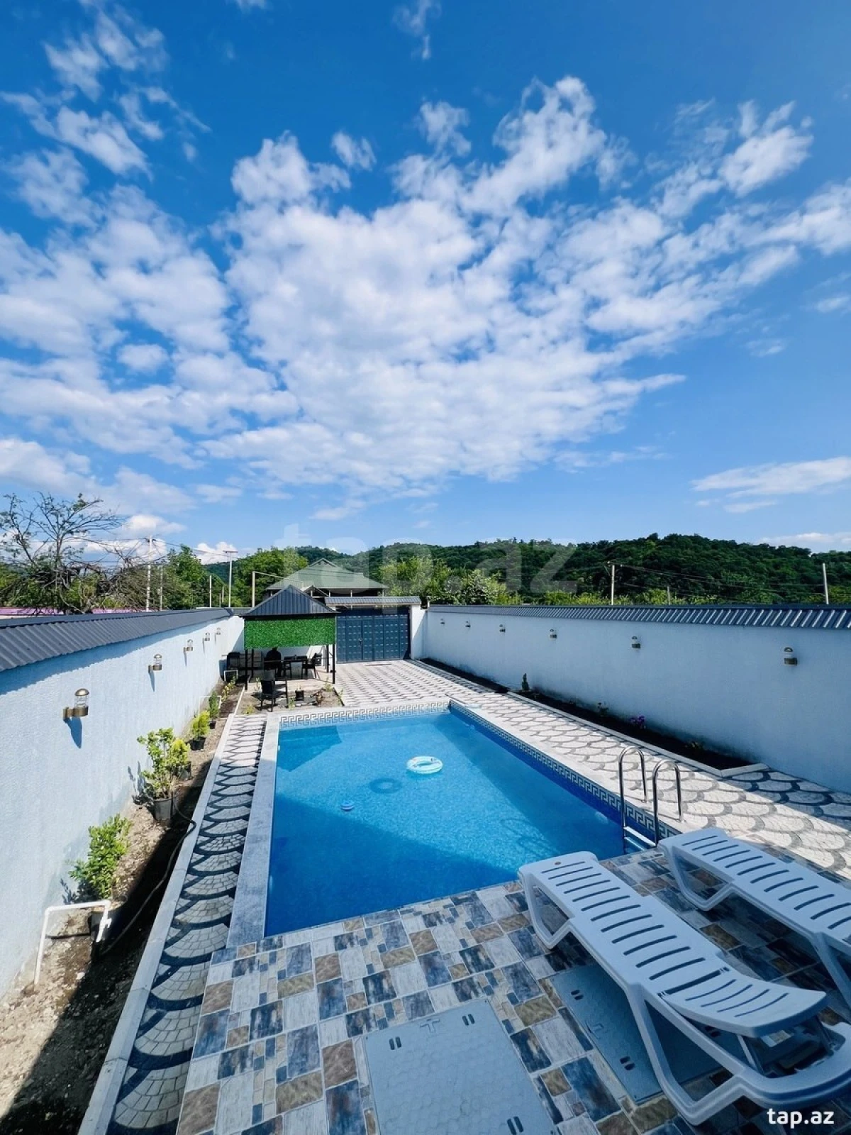 Kirayə verilir 2 otaqlı həyət evi 70 m²