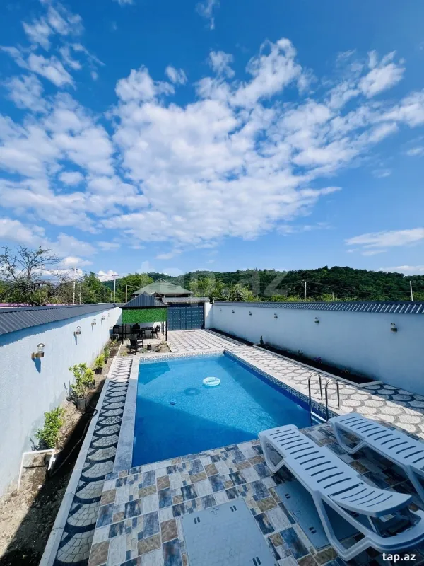 Kirayə verilir 2 otaqlı həyət evi 70 m²