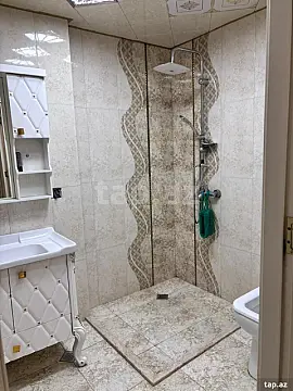 Kirayə verilir 2 otaqlı yeni tikili 70 m²