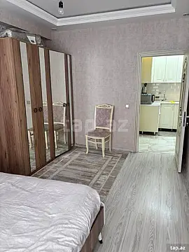 Kirayə verilir 2 otaqlı yeni tikili 70 m²