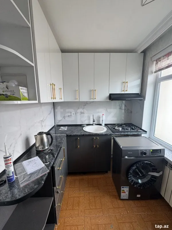 Kirayə verilir 2 otaqlı mənzil 46 m²