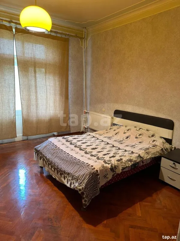 Satılır 2 otaqlı mənzil 60 m²