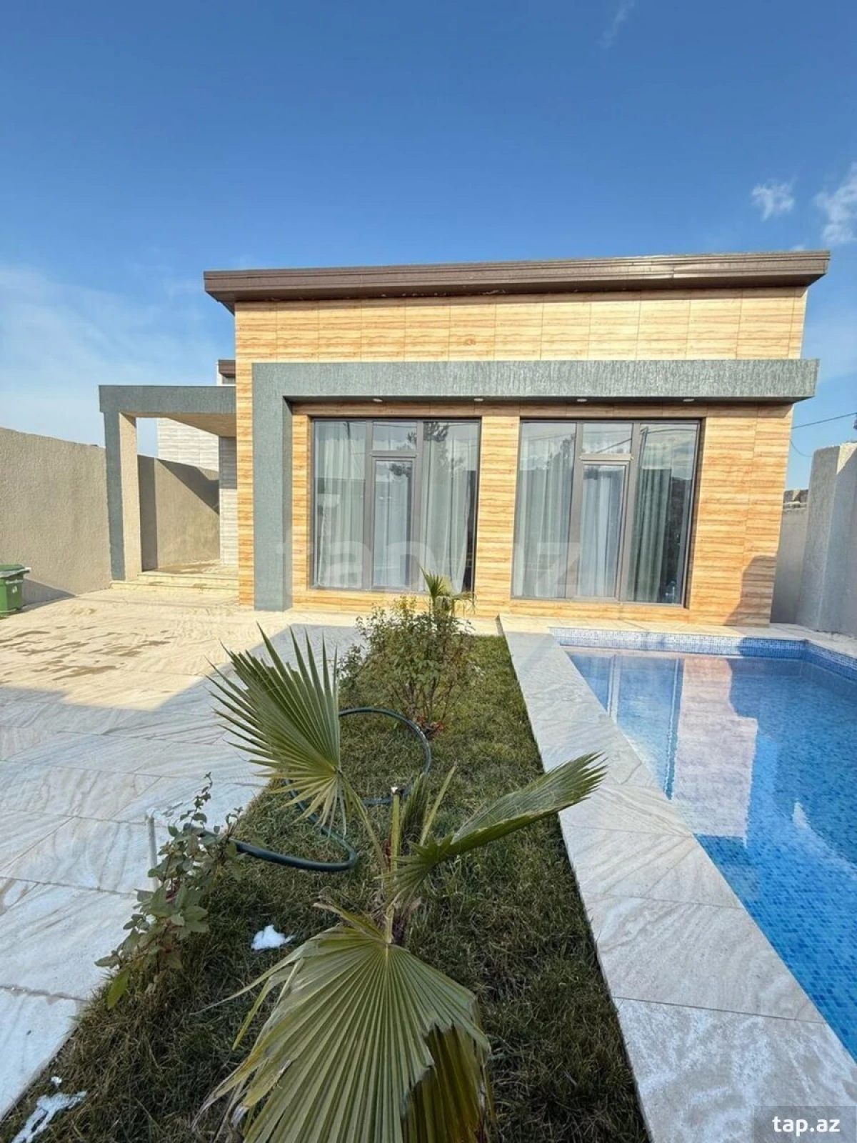 Kirayə verilir 4 otaqlı həyət evi 130 m²