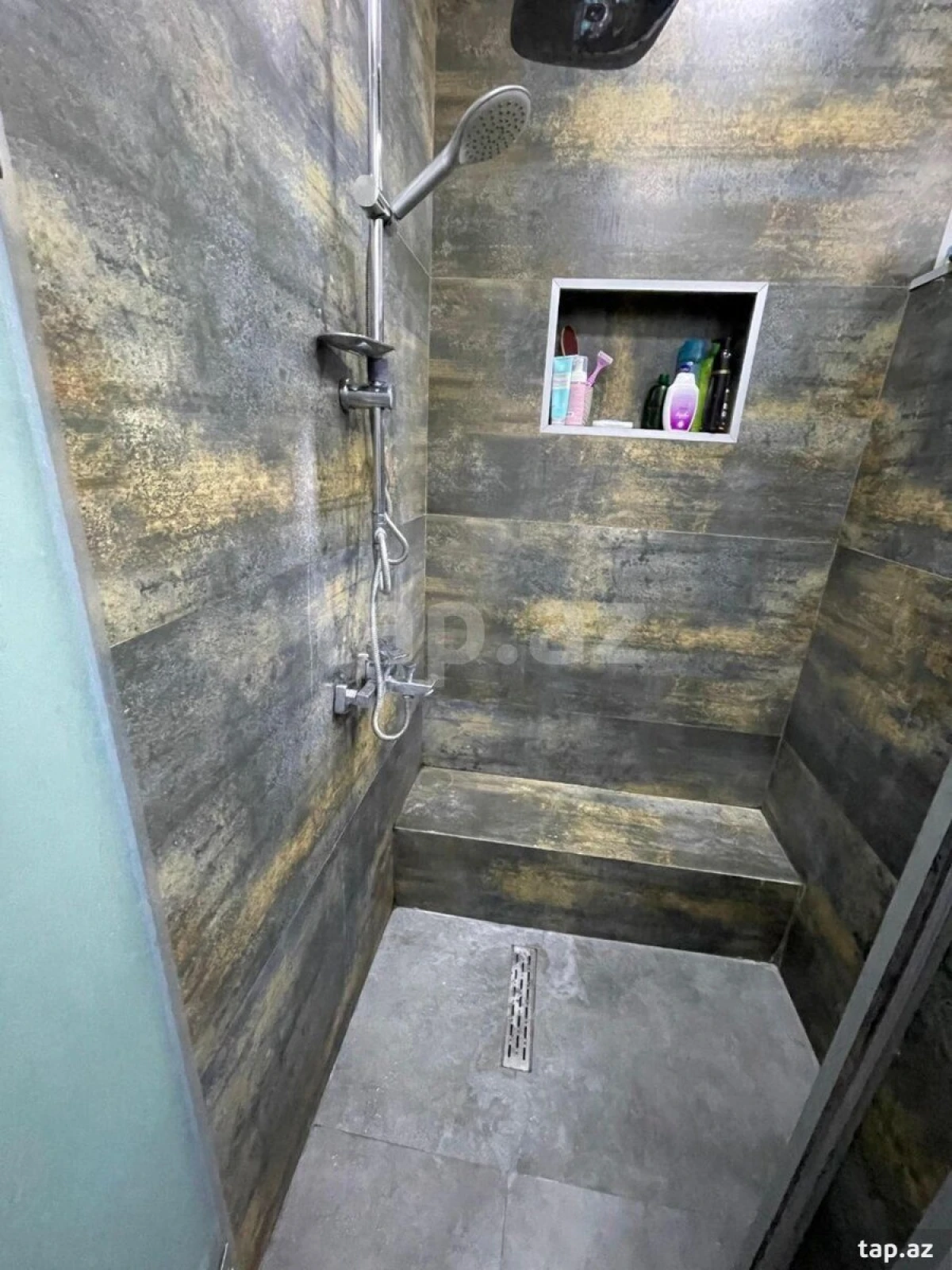 Kirayə verilir 4 otaqlı həyət evi 130 m²