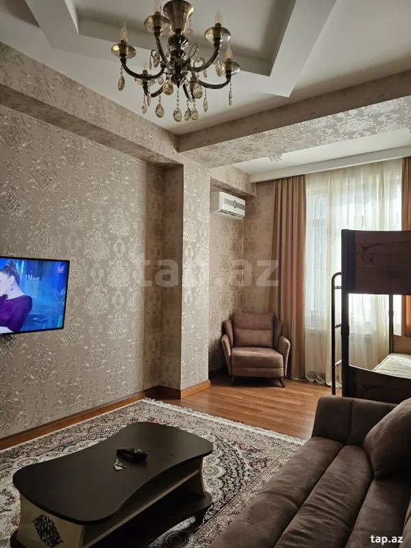 Kirayə verilir 1 otaqlı yeni tikili 52 m²