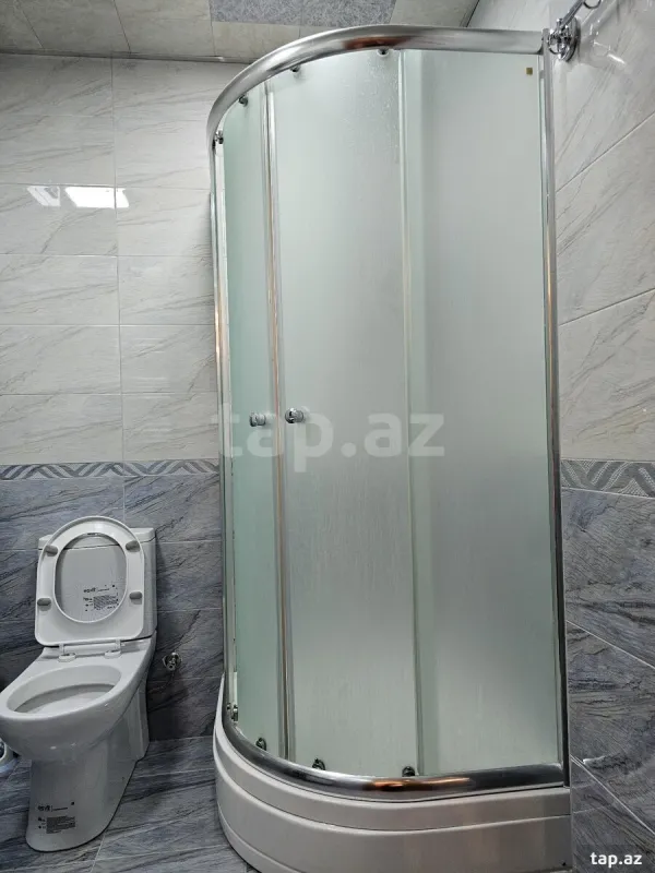 Kirayə verilir 1 otaqlı yeni tikili 52 m²