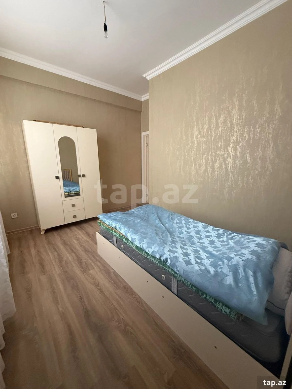 Kirayə verilir 2 otaqlı yeni tikili 65 m²