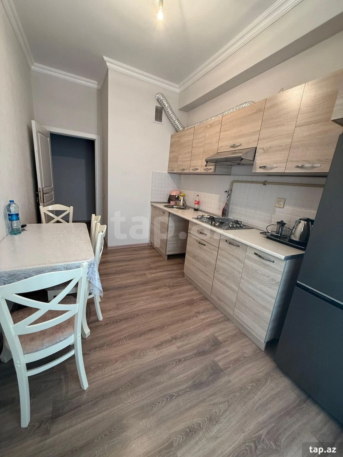 Kirayə verilir 2 otaqlı yeni tikili 65 m²