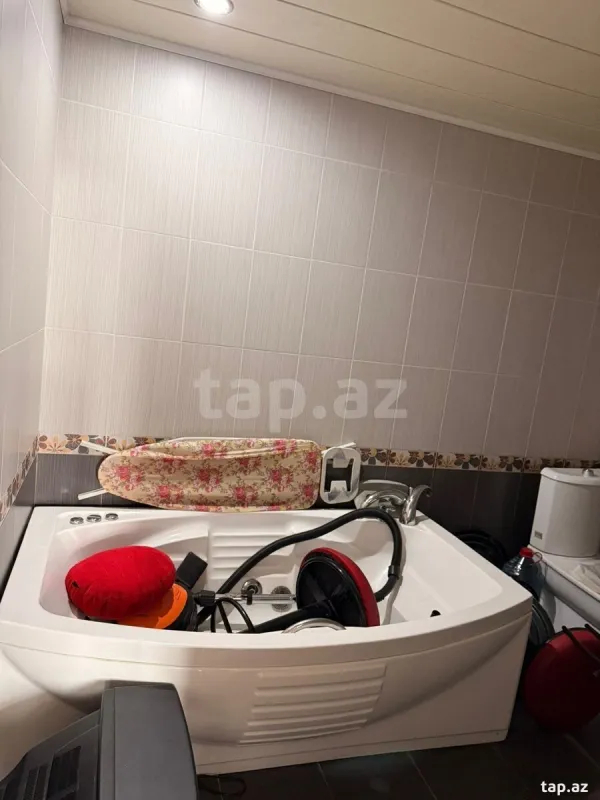 Kirayə verilir 2 otaqlı yeni tikili 60 m²