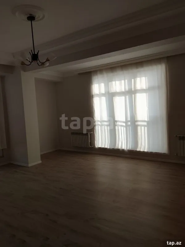 Kirayə verilir 2 otaqlı yeni tikili 72 m²