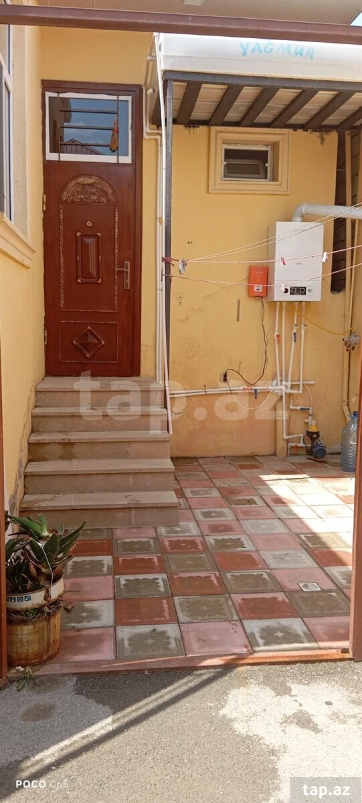 Kirayə verilir 2 otaqlı həyət evi 75 m²