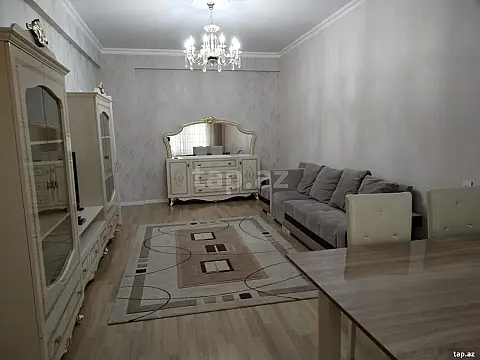 Kirayə verilir 3 otaqlı yeni tikili 100 m²
