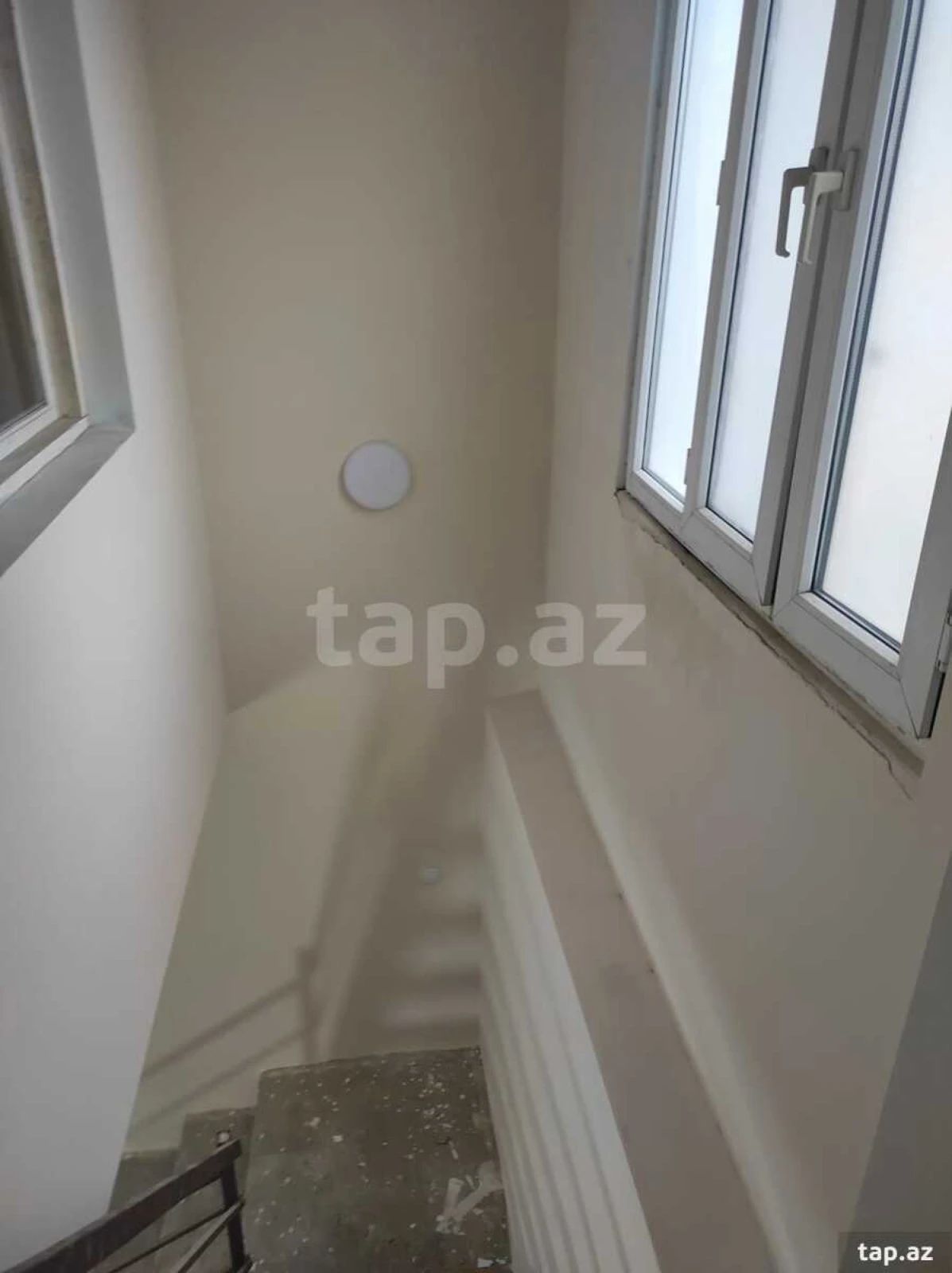 Kirayə verilir 3 otaqlı həyət evi 85 m²
