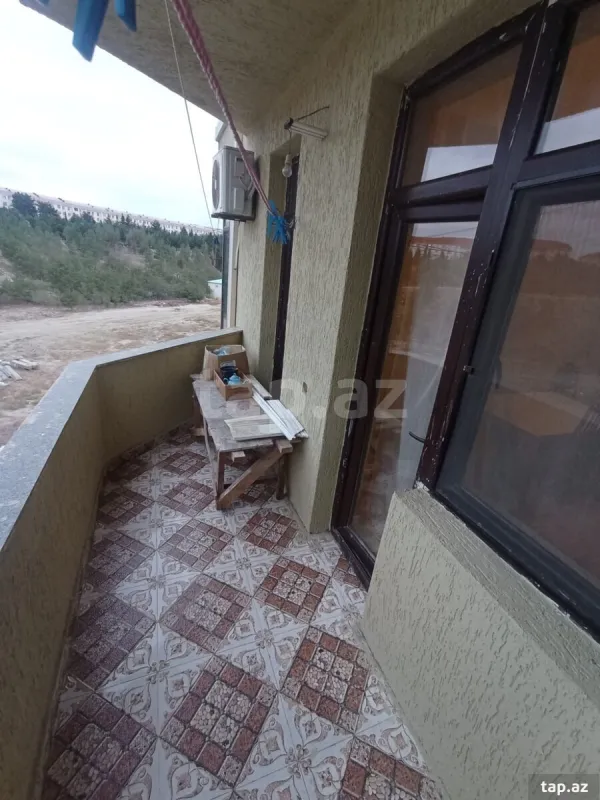 Kirayə verilir 2 otaqlı yeni tikili 82.2 m²