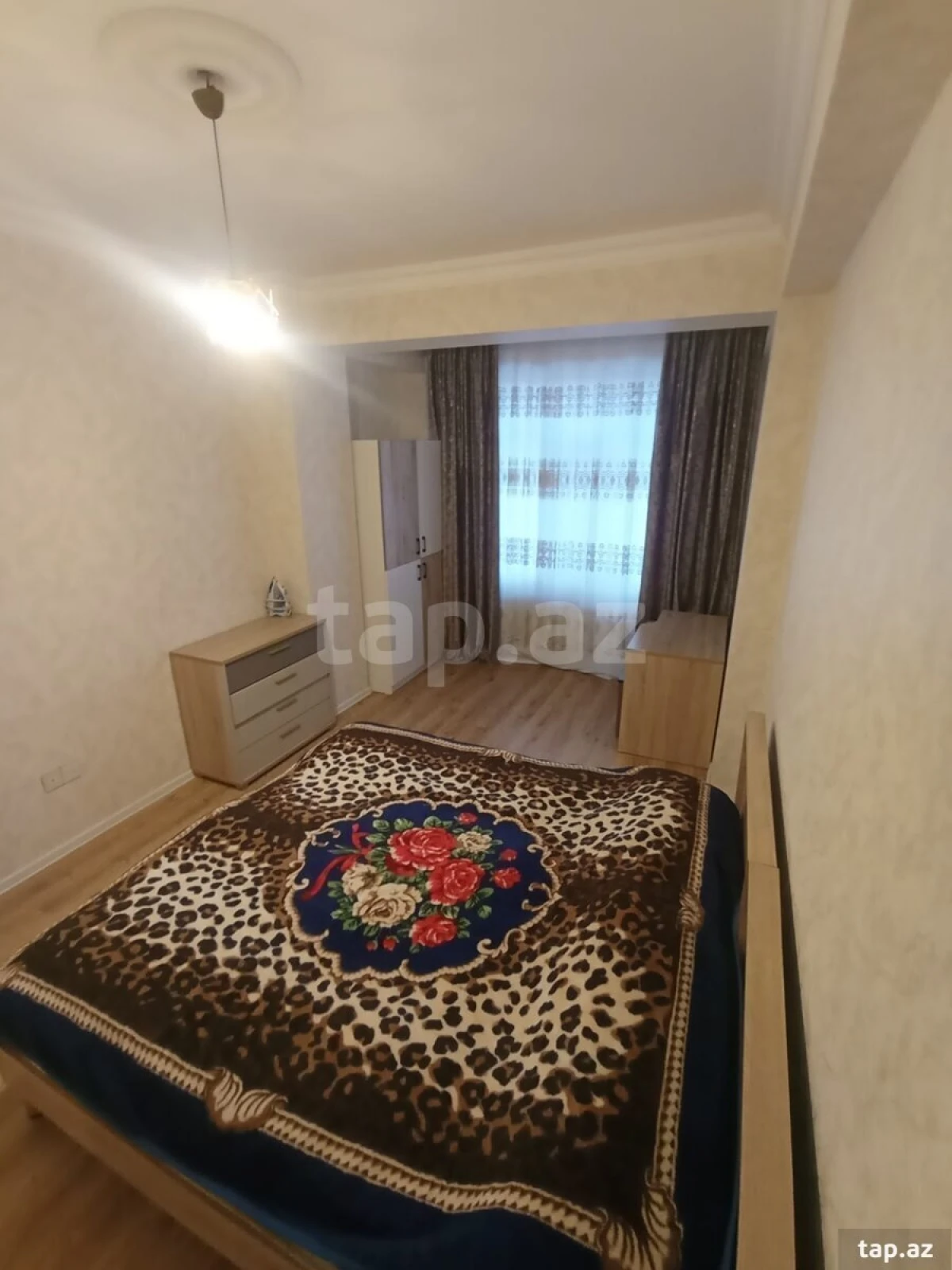 Kirayə verilir 2 otaqlı yeni tikili 82.2 m²