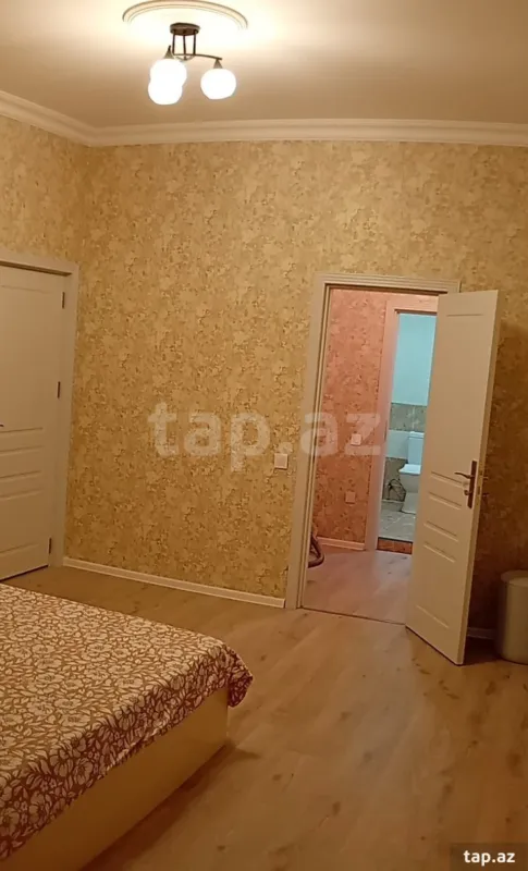 Kirayə verilir 3 otaqlı yeni tikili 80 m²