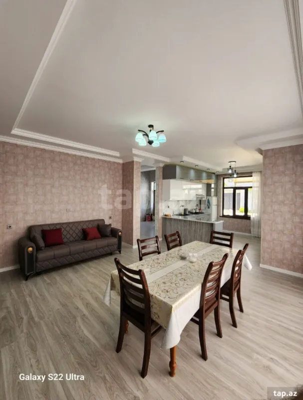 Kirayə verilir 5 otaqlı həyət evi 140 m²
