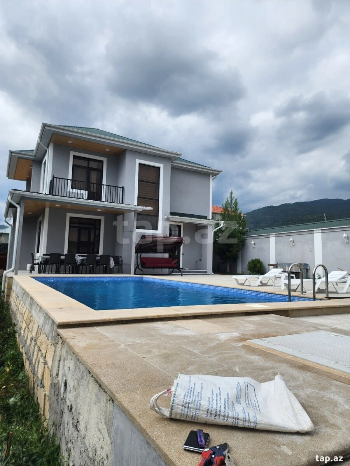 Kirayə verilir 5 otaqlı həyət evi 140 m²
