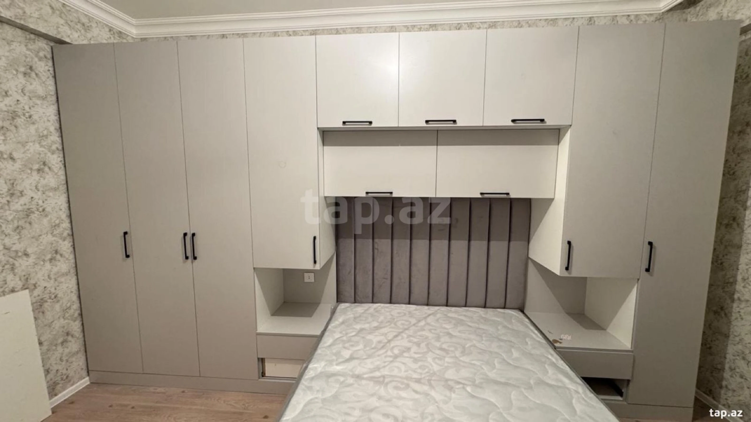 Kirayə verilir 2 otaqlı yeni tikili 70 m²