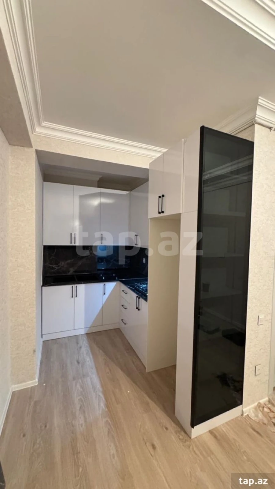 Kirayə verilir 2 otaqlı yeni tikili 70 m²