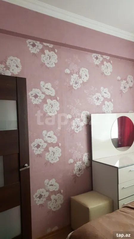 Kirayə verilir 2 otaqlı mənzil 55 m²