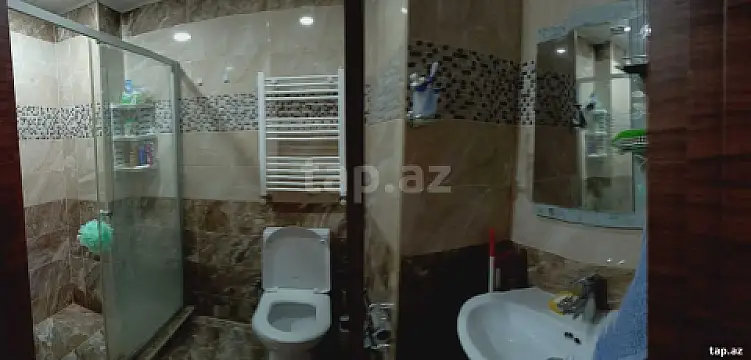 Kirayə verilir 2 otaqlı yeni tikili 47.5 m²