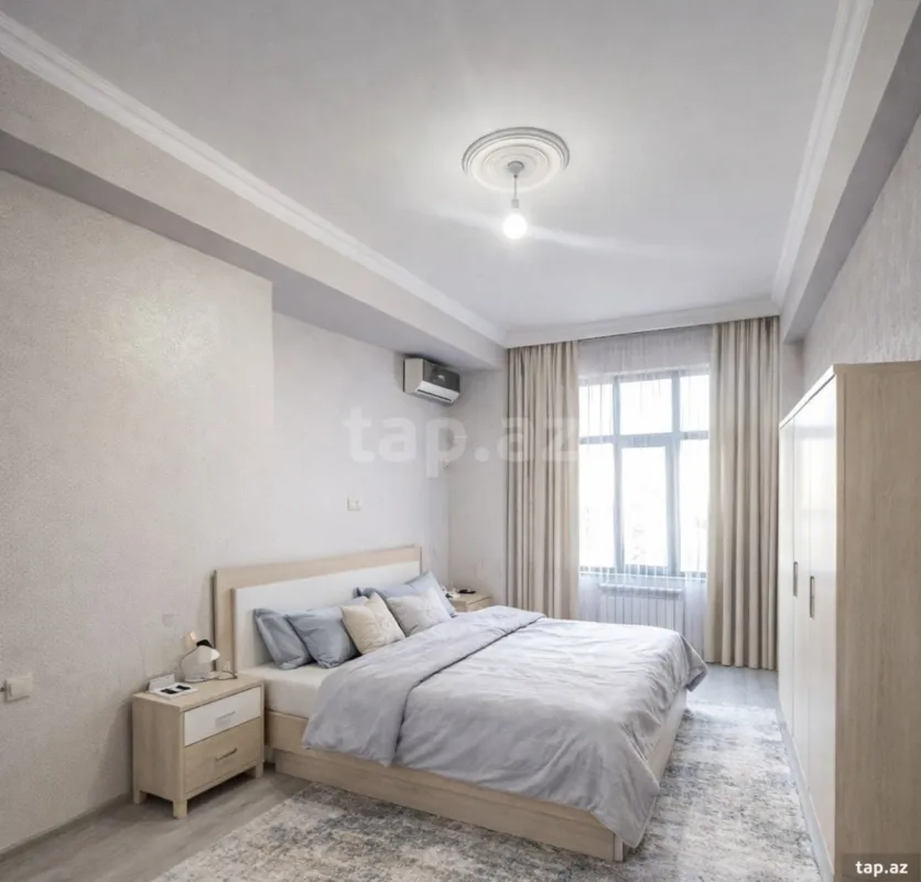 Satılır 3 otaqlı yeni tikili 101 m²
