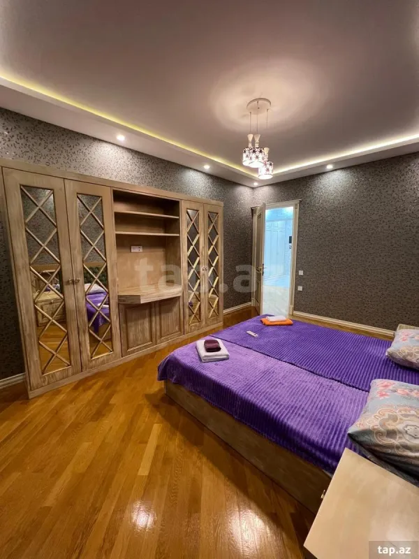 Kirayə verilir 2 otaqlı yeni tikili 110 m²