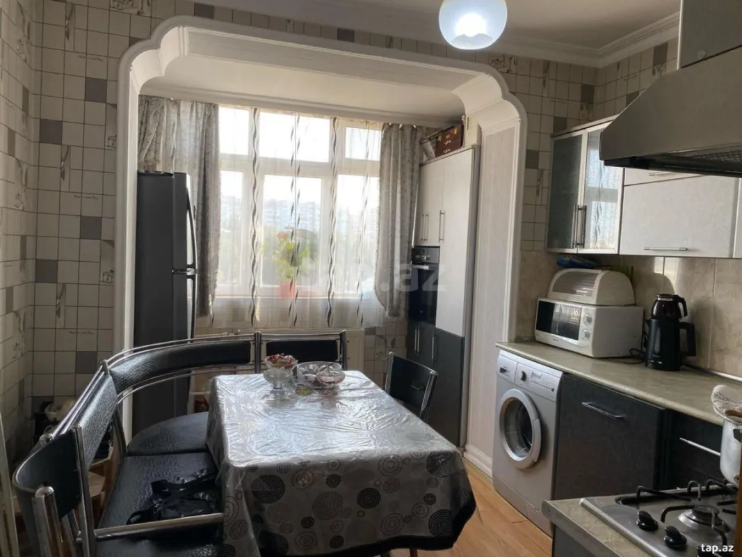 Kirayə verilir 3 otaqlı mənzil 75 m²