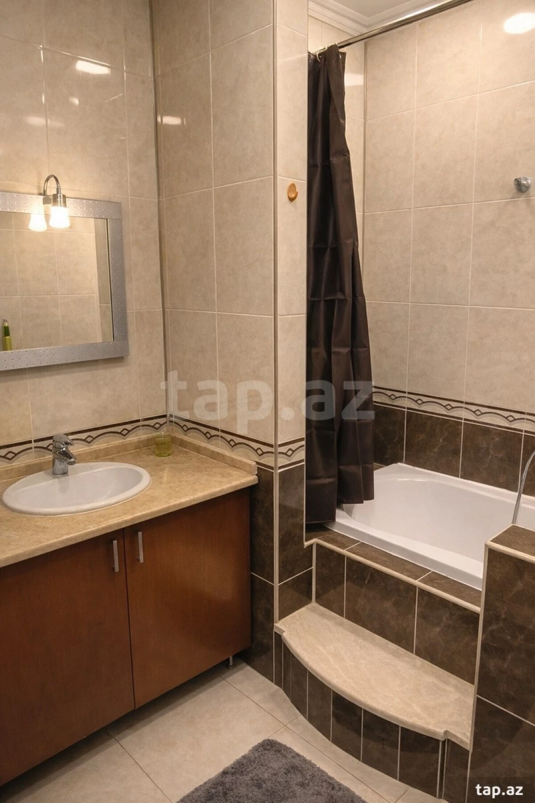 Kirayə verilir 3 otaqlı yeni tikili 120 m²