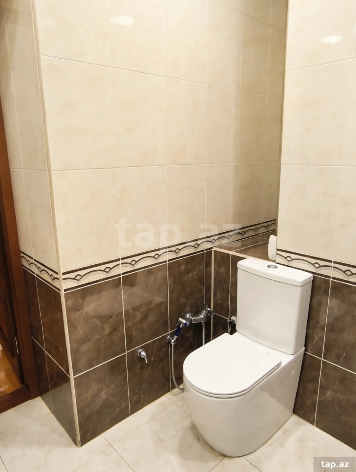 Kirayə verilir 3 otaqlı yeni tikili 120 m²