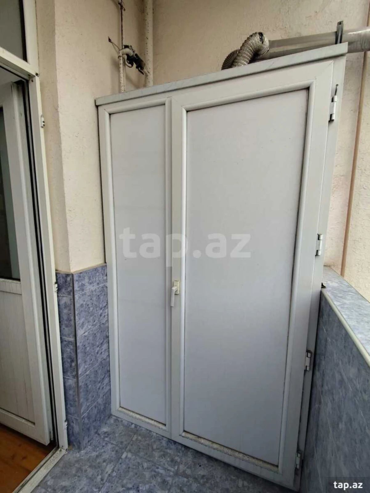 Satılır 2 otaqlı yeni tikili 87 m²