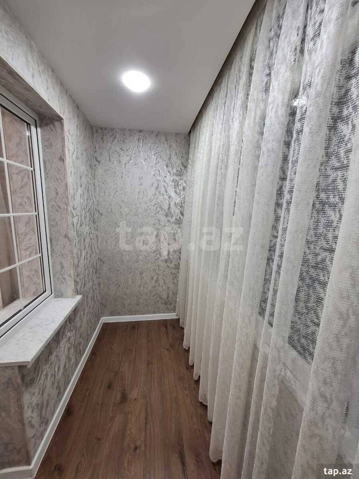 Satılır 2 otaqlı mənzil 60 m²