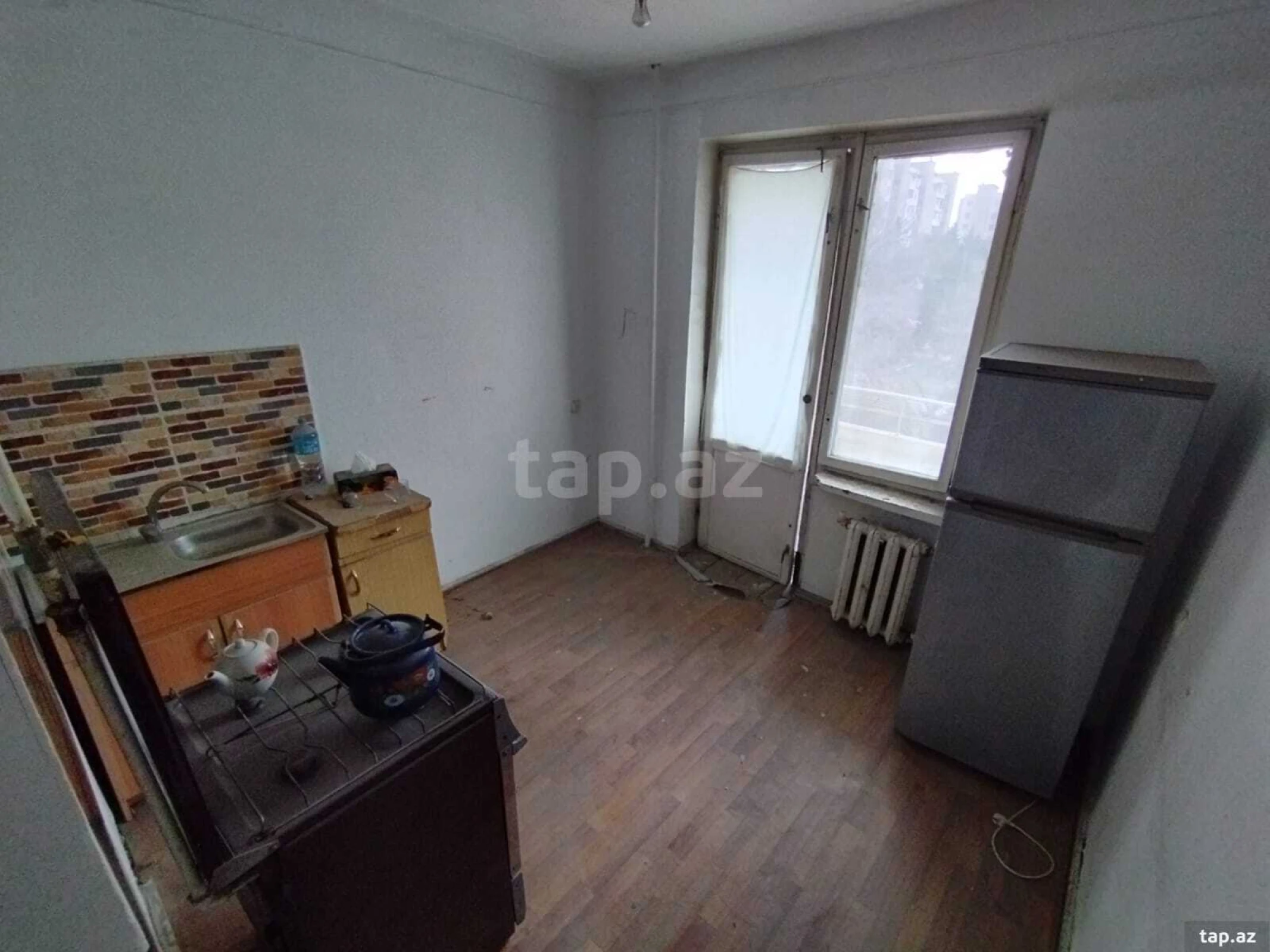 Satılır 3 otaqlı mənzil 75 m²