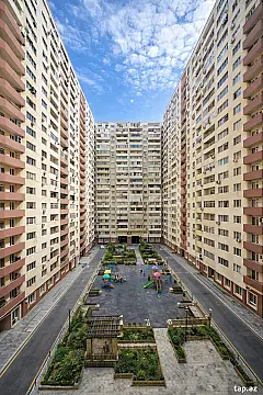 Satılır 2 otaqlı yeni tikili 75 m²