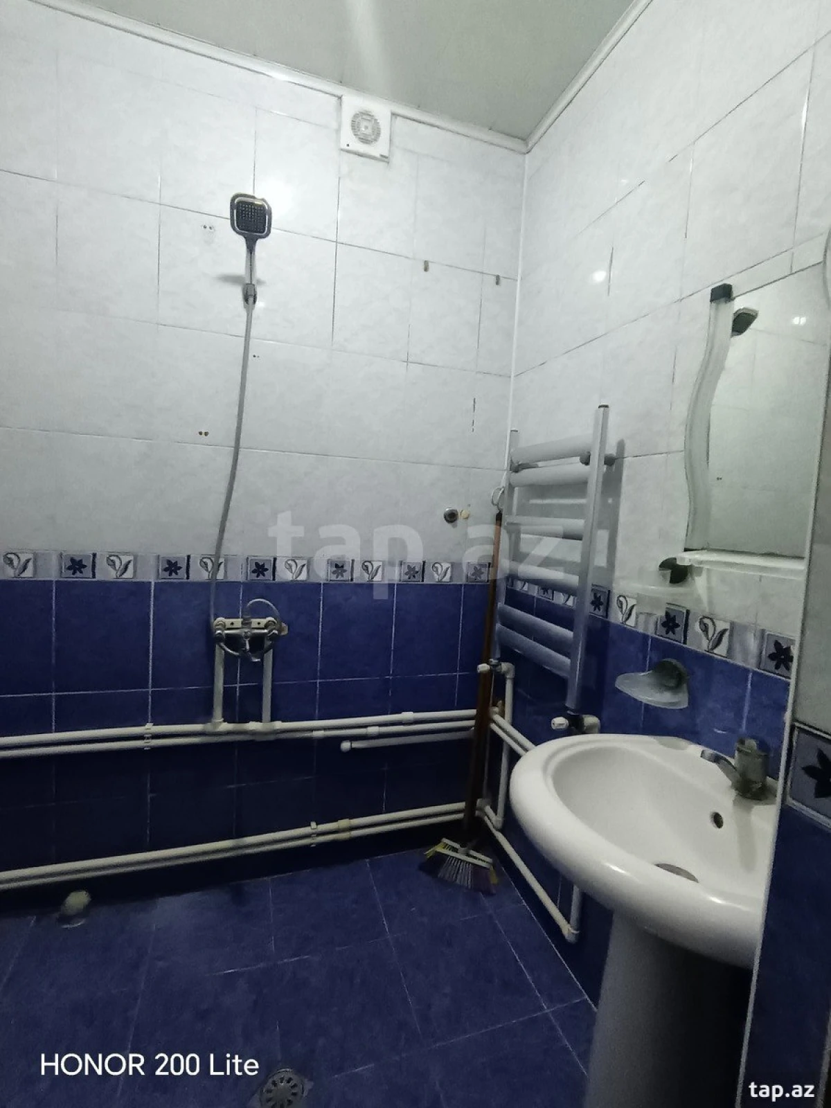 Kirayə verilir 2 otaqlı yeni tikili 50 m²