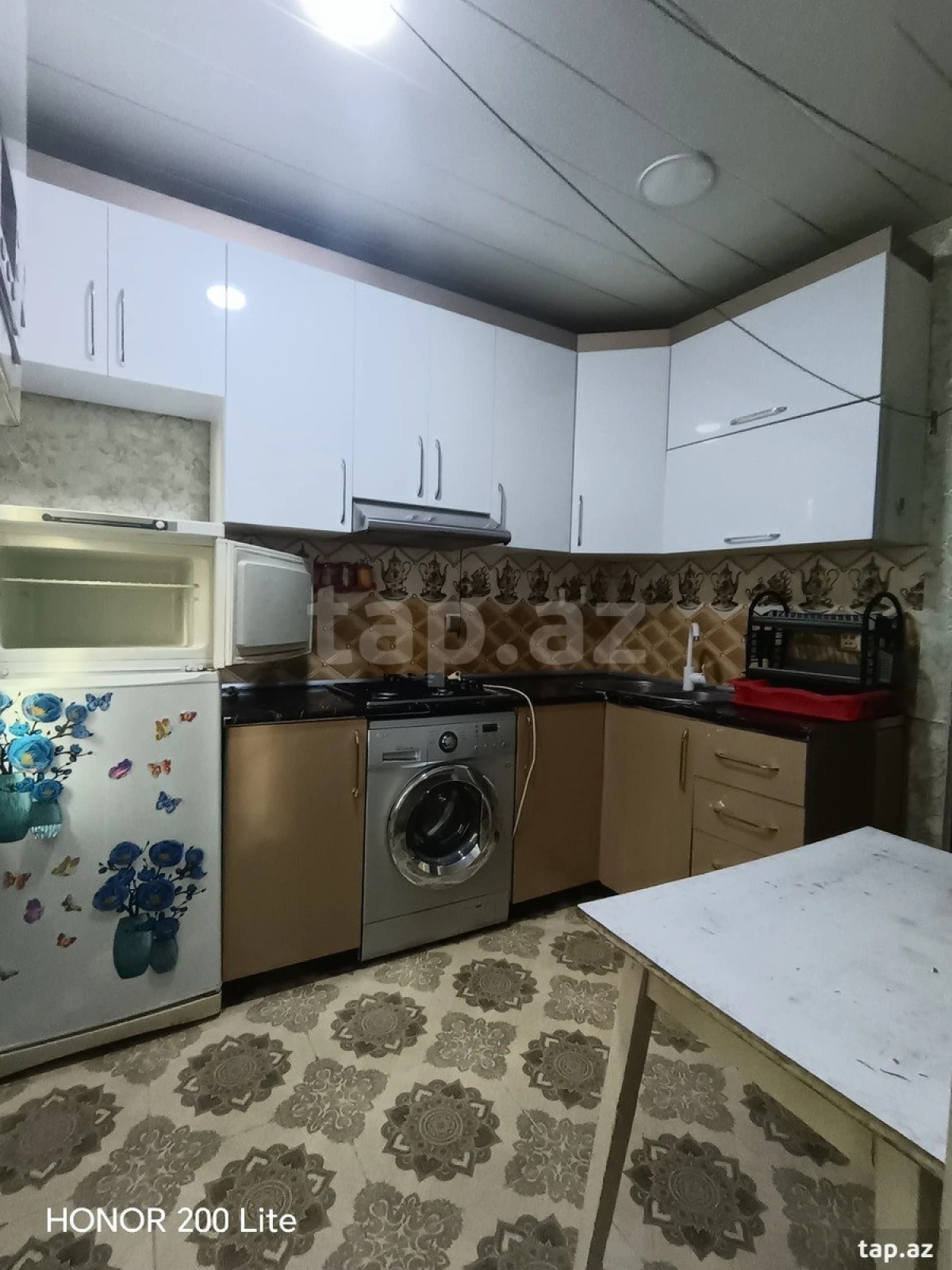 Kirayə verilir 2 otaqlı yeni tikili 50 m²