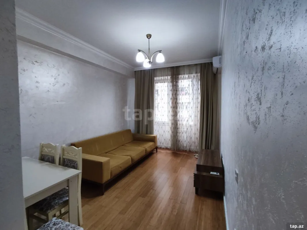 Kirayə verilir 2 otaqlı yeni tikili 45 m²