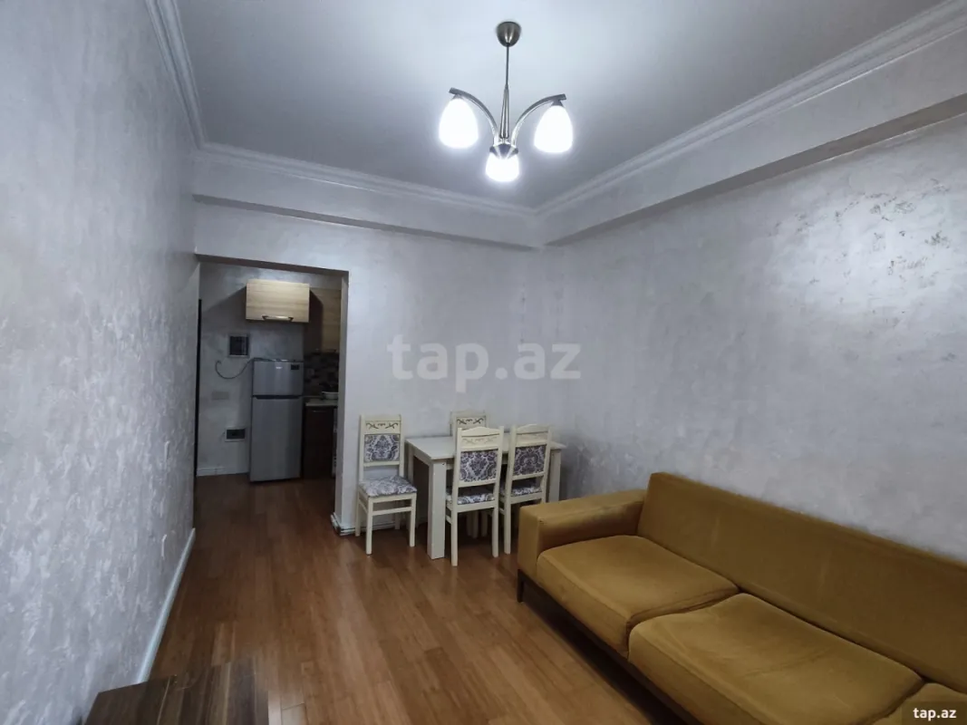 Kirayə verilir 2 otaqlı yeni tikili 45 m²