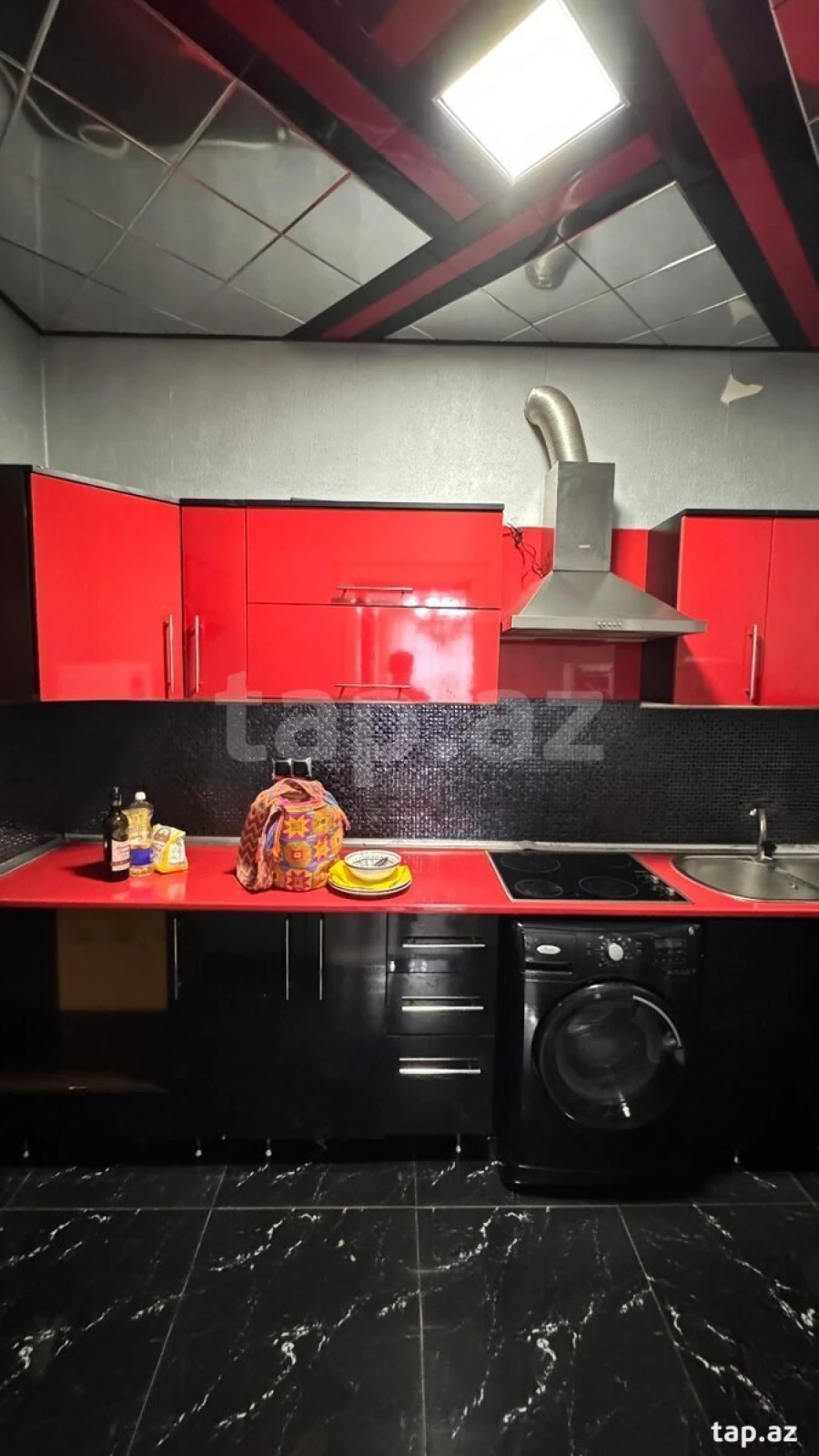 Kirayə verilir 2 otaqlı yeni tikili 70 m²