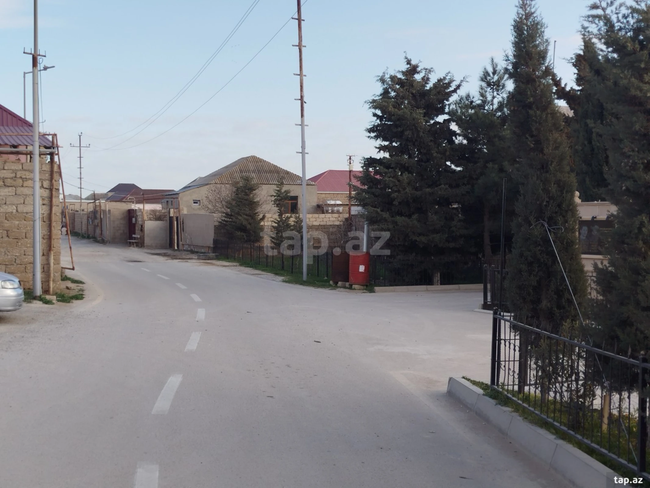 Satılır 3 otaqlı həyət evi 90 m²