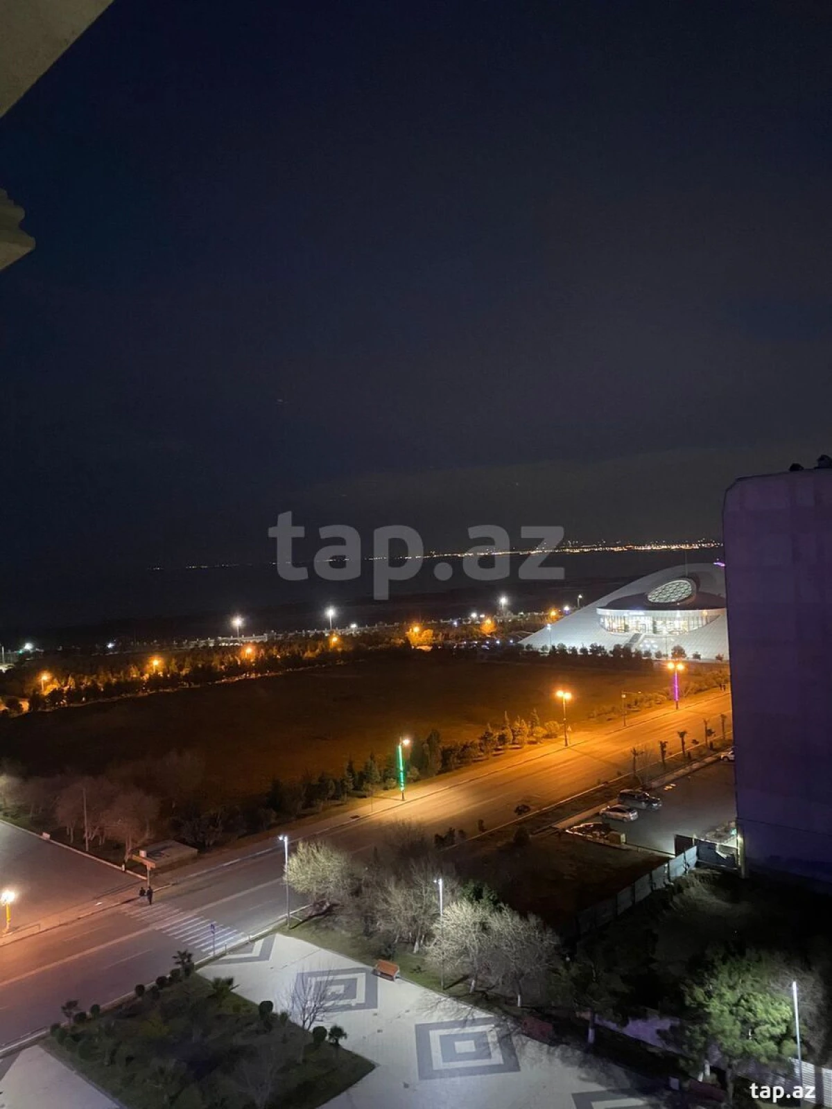 Kirayə verilir 2 otaqlı yeni tikili 75 m²