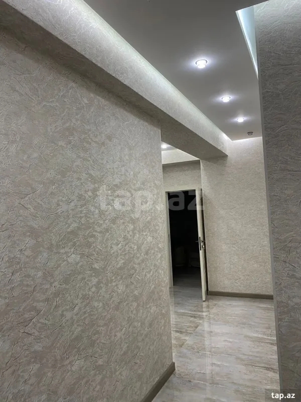 Kirayə verilir 2 otaqlı yeni tikili 75 m²