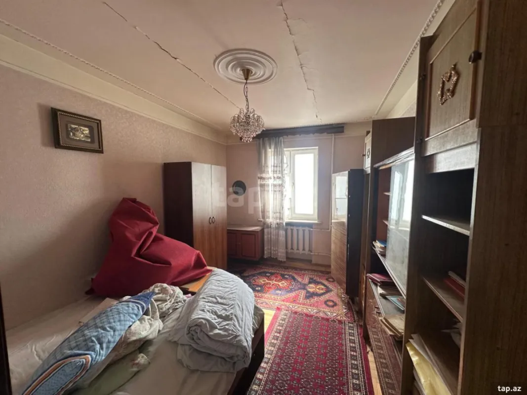 Satılır 3 otaqlı mənzil 90 m²