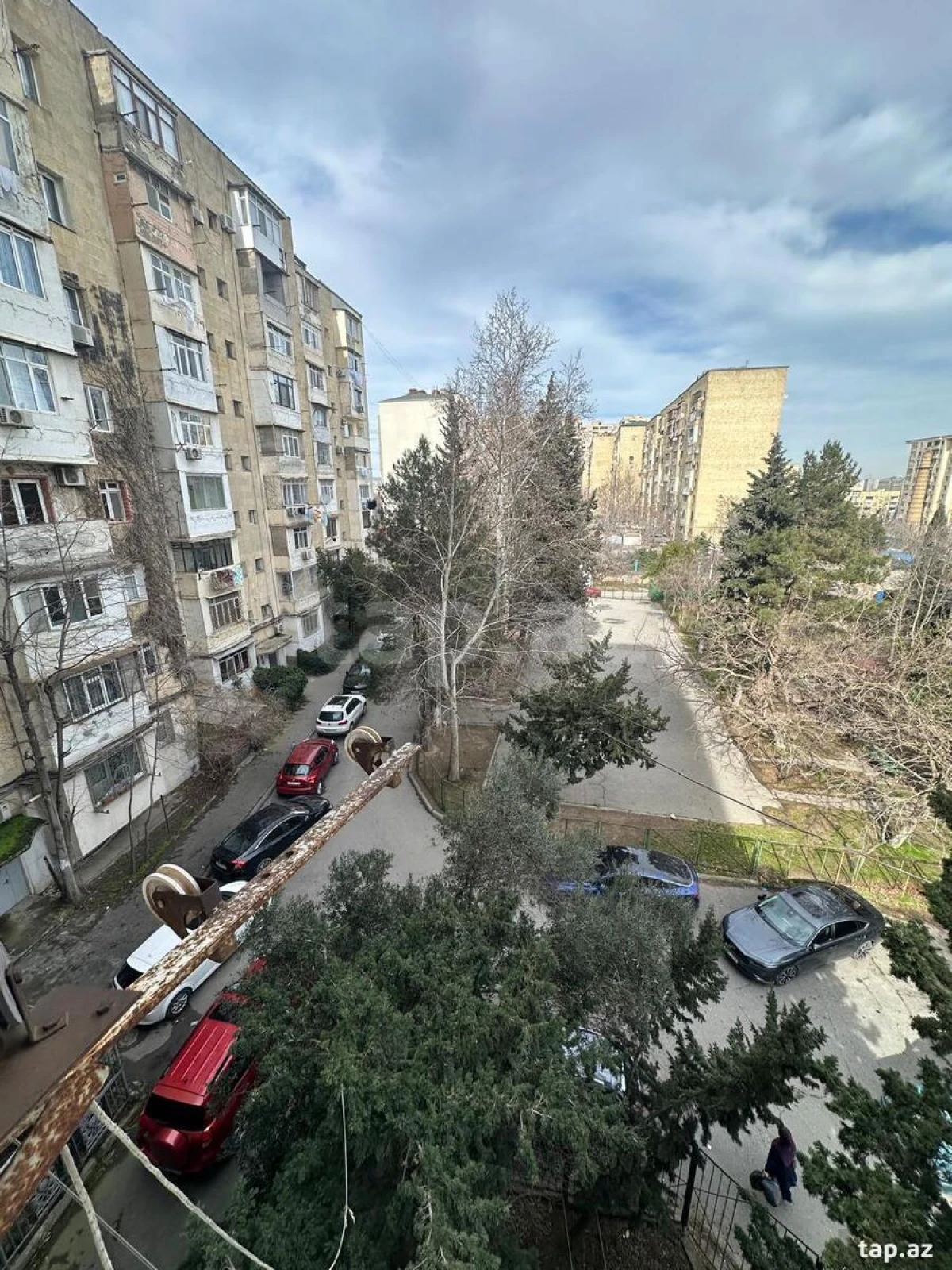 Satılır 3 otaqlı mənzil 90 m²