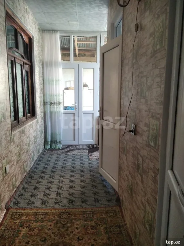 Satılır 3 otaqlı həyət evi 100 m²