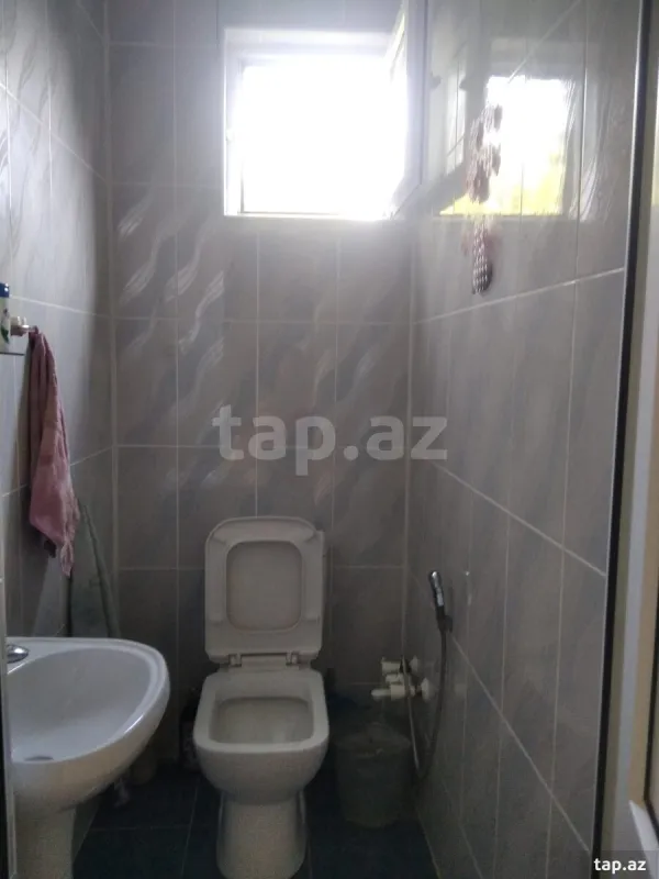 Satılır 3 otaqlı həyət evi 100 m²