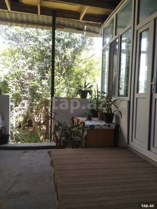Satılır 3 otaqlı həyət evi 100 m²