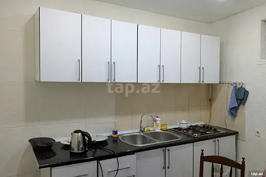 Kirayə verilir 2 otaqlı həyət evi 60 m² — Bakı 2 otaq 60.00 m²